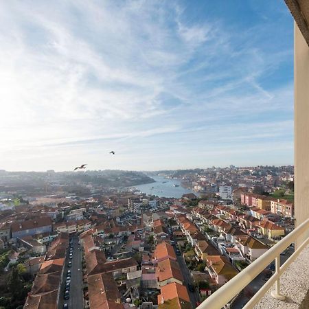 Lovelystay - 1Br Flat With Stunning Views Over Porto Βίλα Νόβα ντε Γκάια Εξωτερικό φωτογραφία