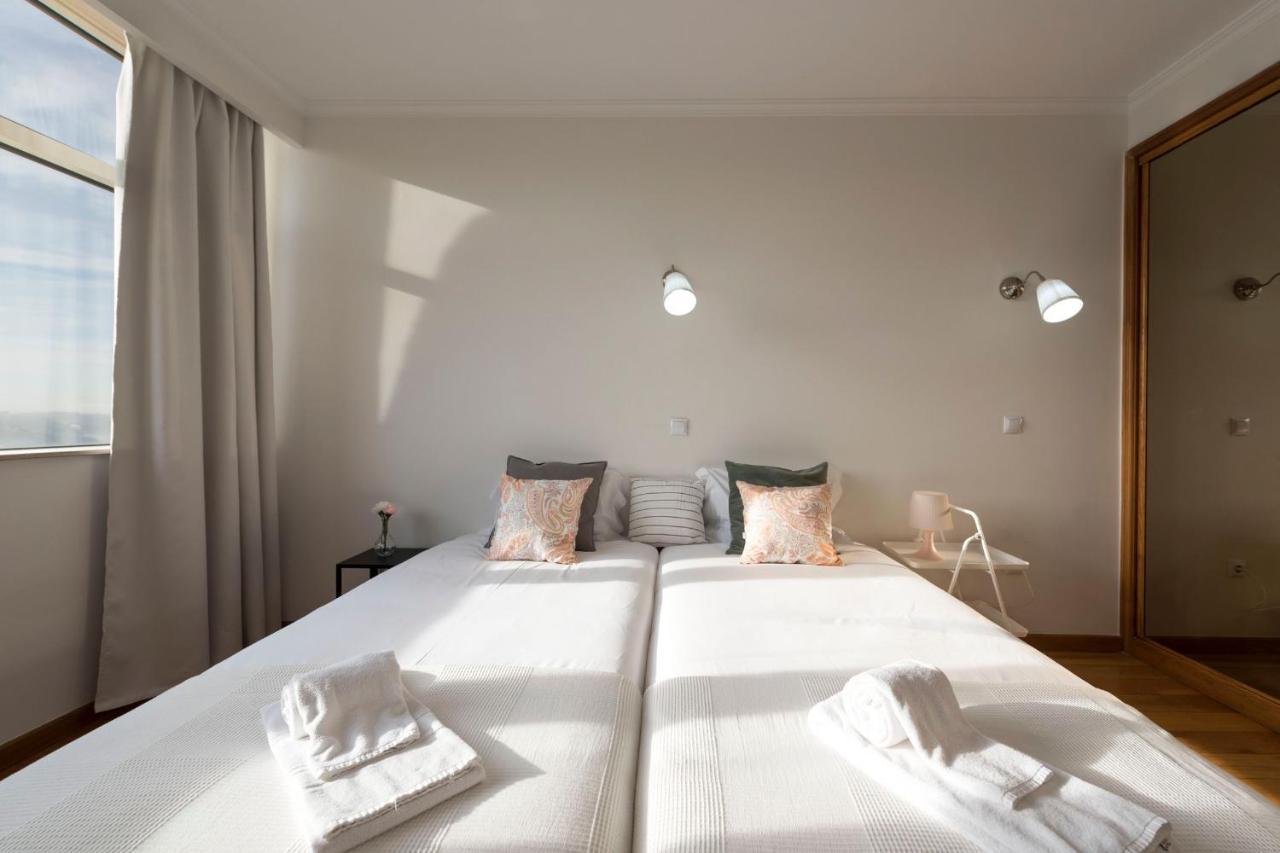 Lovelystay - 1Br Flat With Stunning Views Over Porto Βίλα Νόβα ντε Γκάια Εξωτερικό φωτογραφία