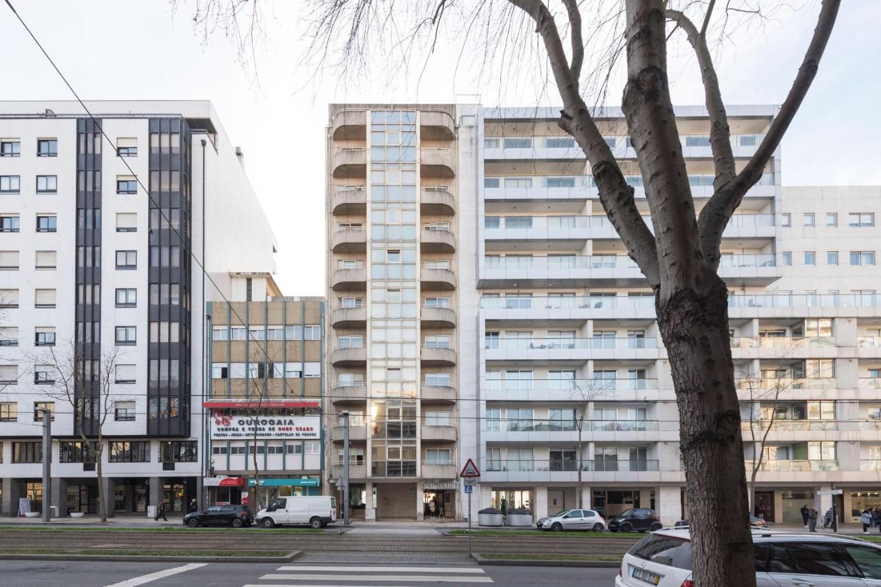 Lovelystay - 1Br Flat With Stunning Views Over Porto Βίλα Νόβα ντε Γκάια Εξωτερικό φωτογραφία