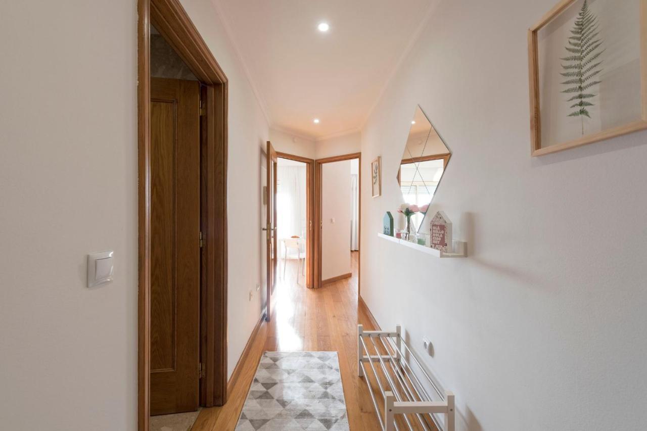 Lovelystay - 1Br Flat With Stunning Views Over Porto Βίλα Νόβα ντε Γκάια Εξωτερικό φωτογραφία